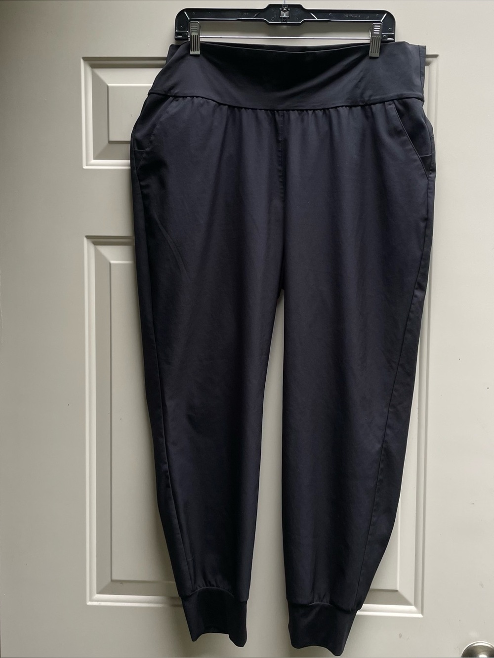 Adidas black lightweight Athletic Jogger Pants Women XL Like new